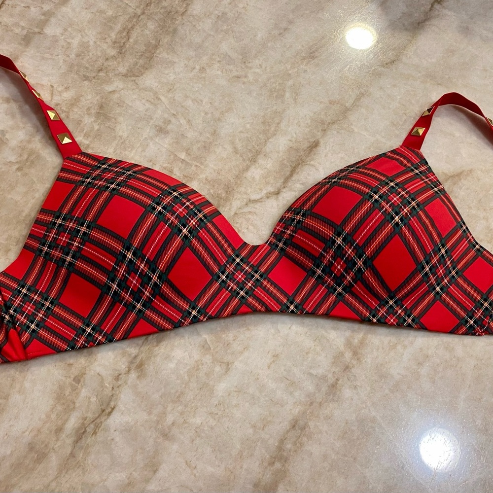 Sexy Victoria’s Secret Bra